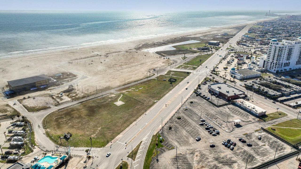 Pastel Tropics Studio Apartment Galveston Buitenkant foto